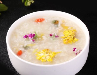 三七時令養(yǎng)生——八月三七菊花粥